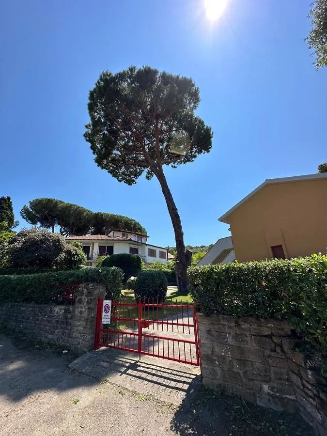 Apartment Appartamenti Portiglioni-Cipressi Puntone di Scarlino Italy