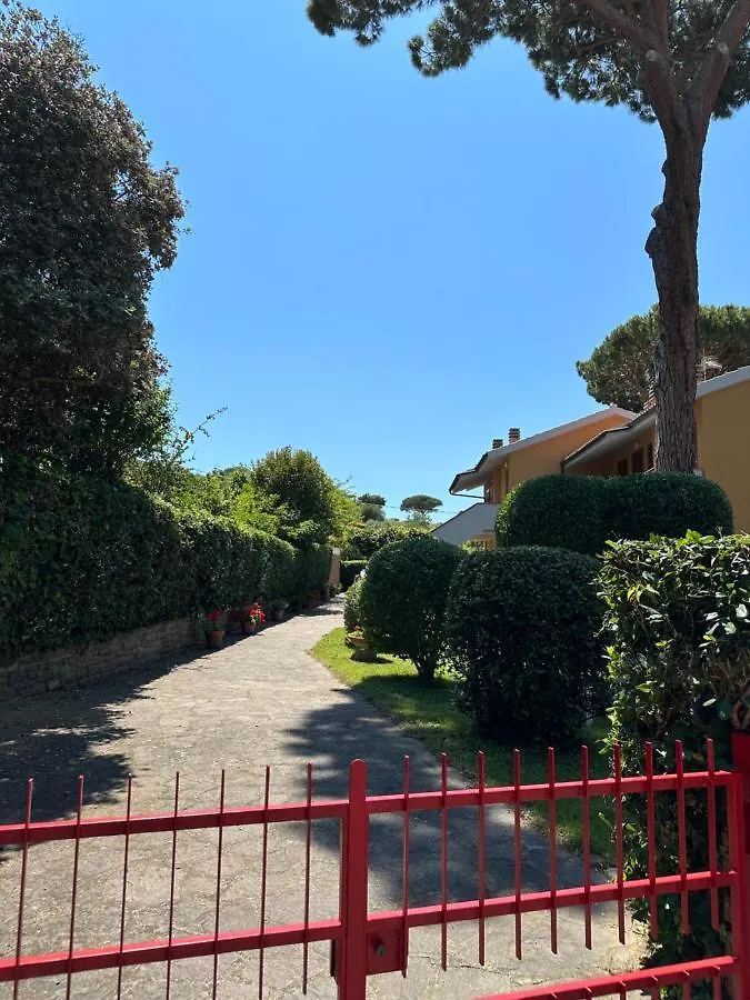 Appartamenti Portiglioni-Cipressi Puntone di Scarlino 0*,  Italy