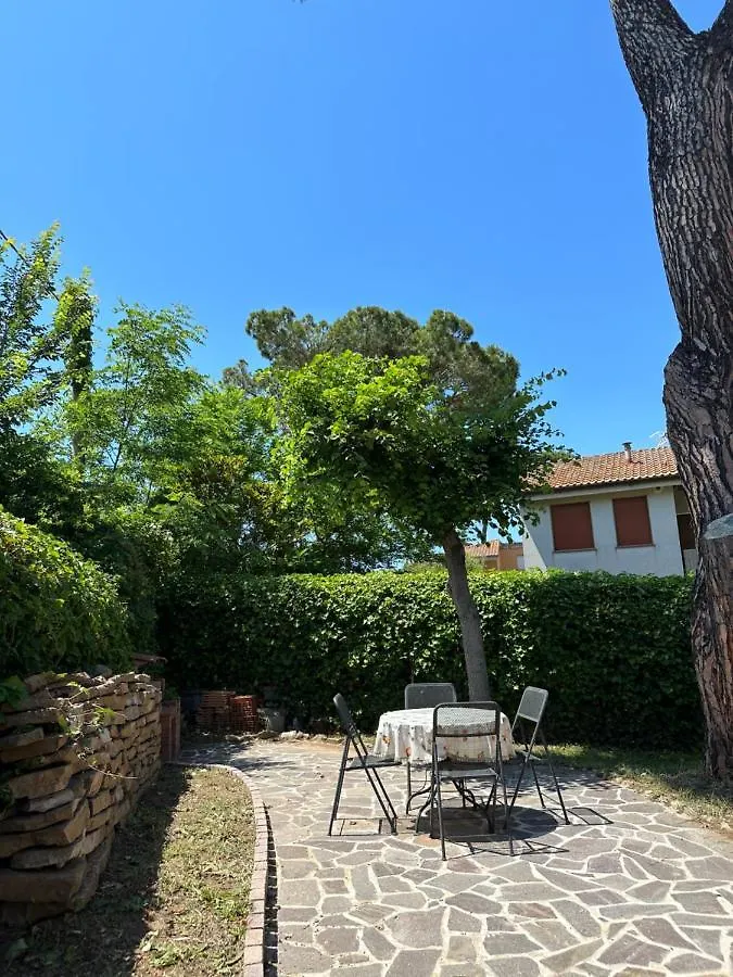 Appartamenti Portiglioni-Cipressi Puntone di Scarlino 0*,  Italy