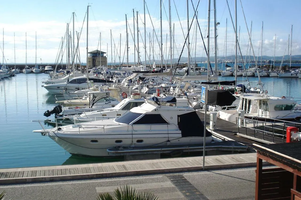 Appartamenti Portiglioni-Cipressi Puntone di Scarlino 0*,  Italy